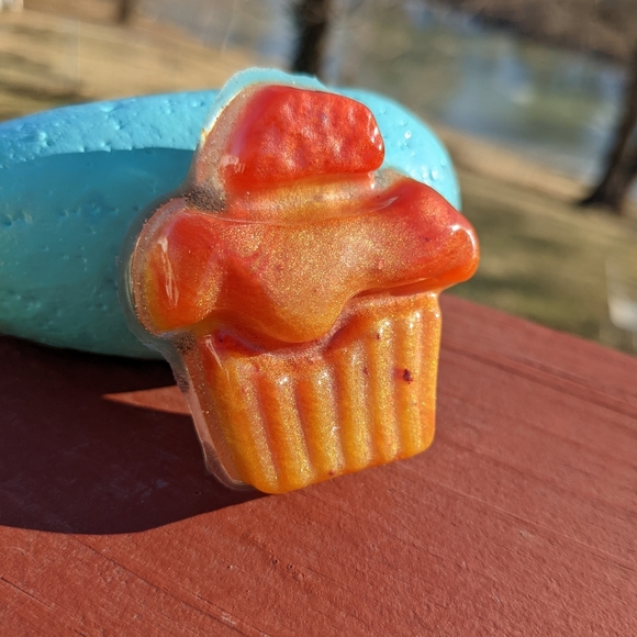 ADD ON 2 for $10 Resin Magnets & Key Chains, You Choose! Add on to any bundle! - Picture 10 of 17